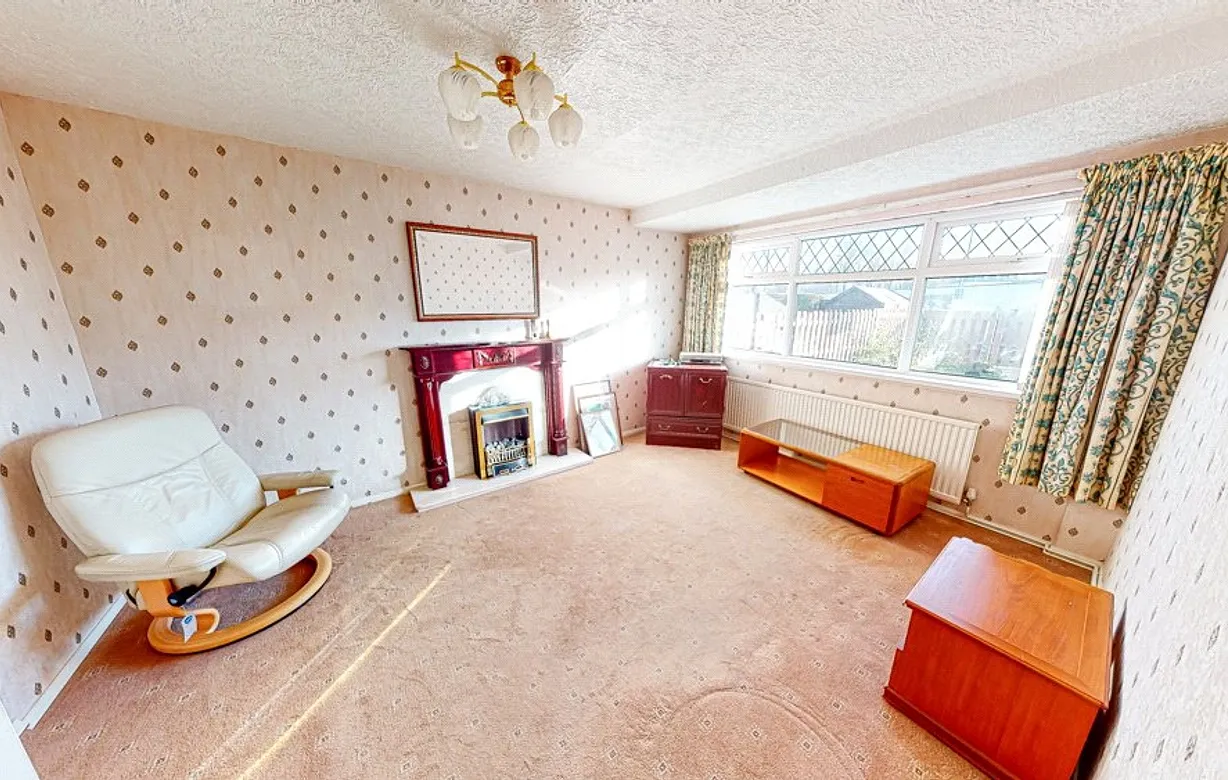3 bedroom house for sale - Bentley Hurst