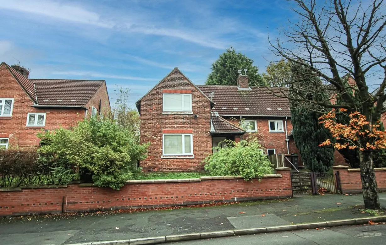 3 bedroom house for sale - Bentley Hurst