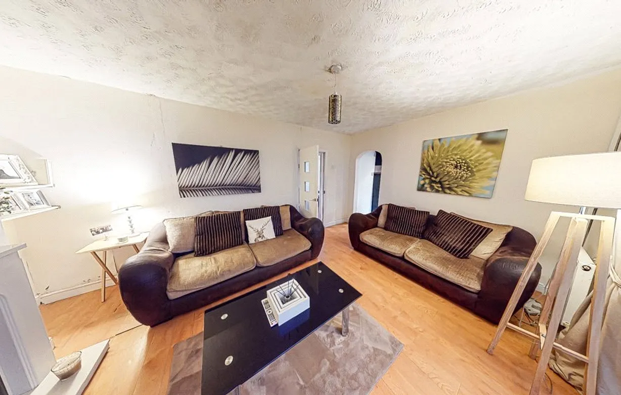 3 bedroom house for sale - Bentley Hurst