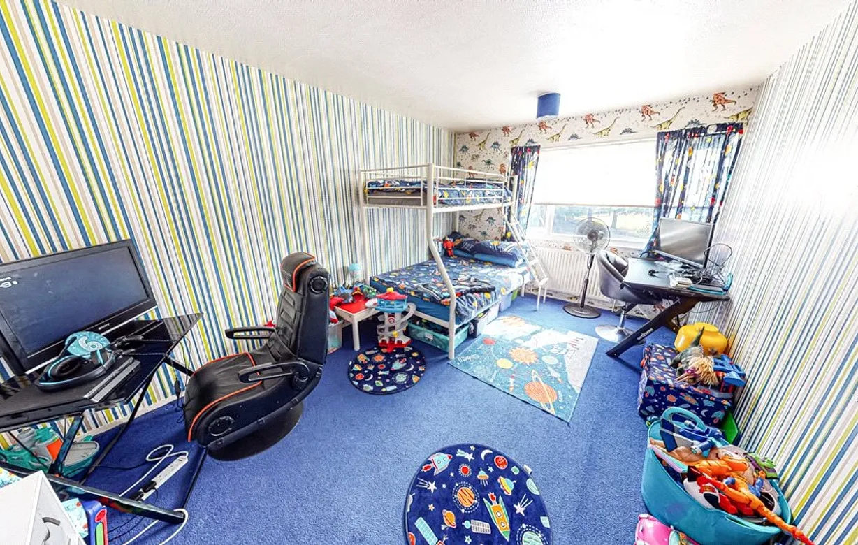 3 bedroom house for sale - Bentley Hurst