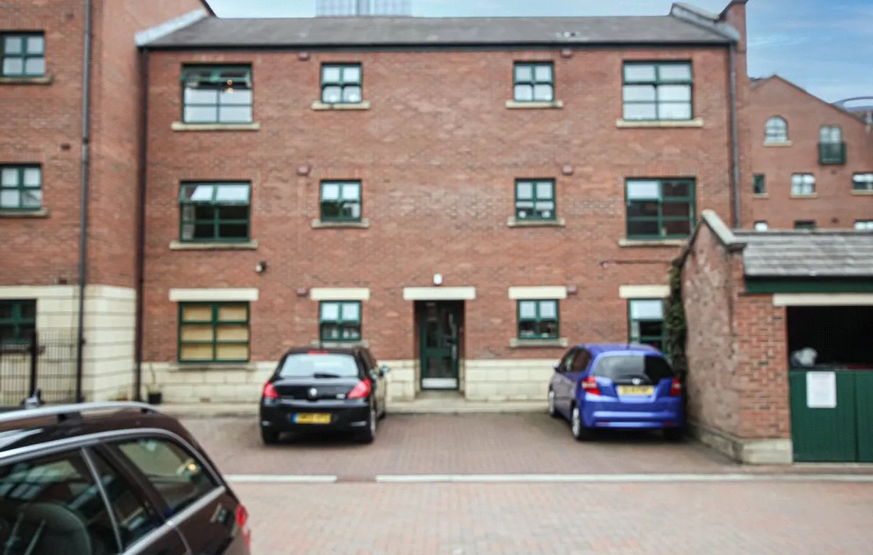 1 bedroom apartment for sale - Bentley Hurst