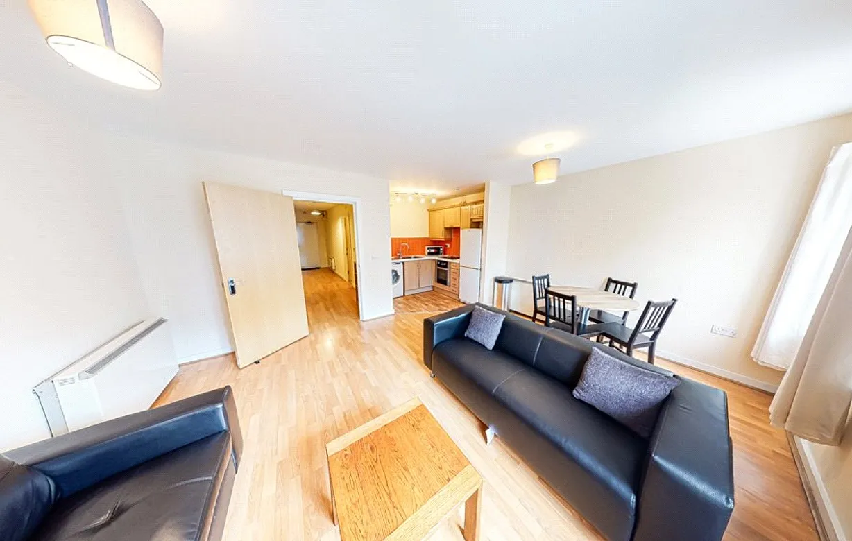2 bedroom apartment to rent - Bentley Hurst