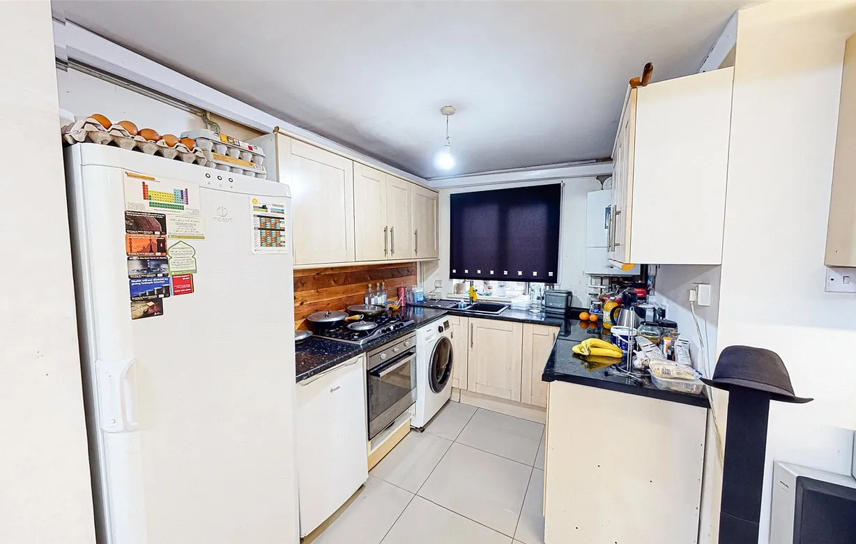 3 bedroom house for sale - Bentley Hurst