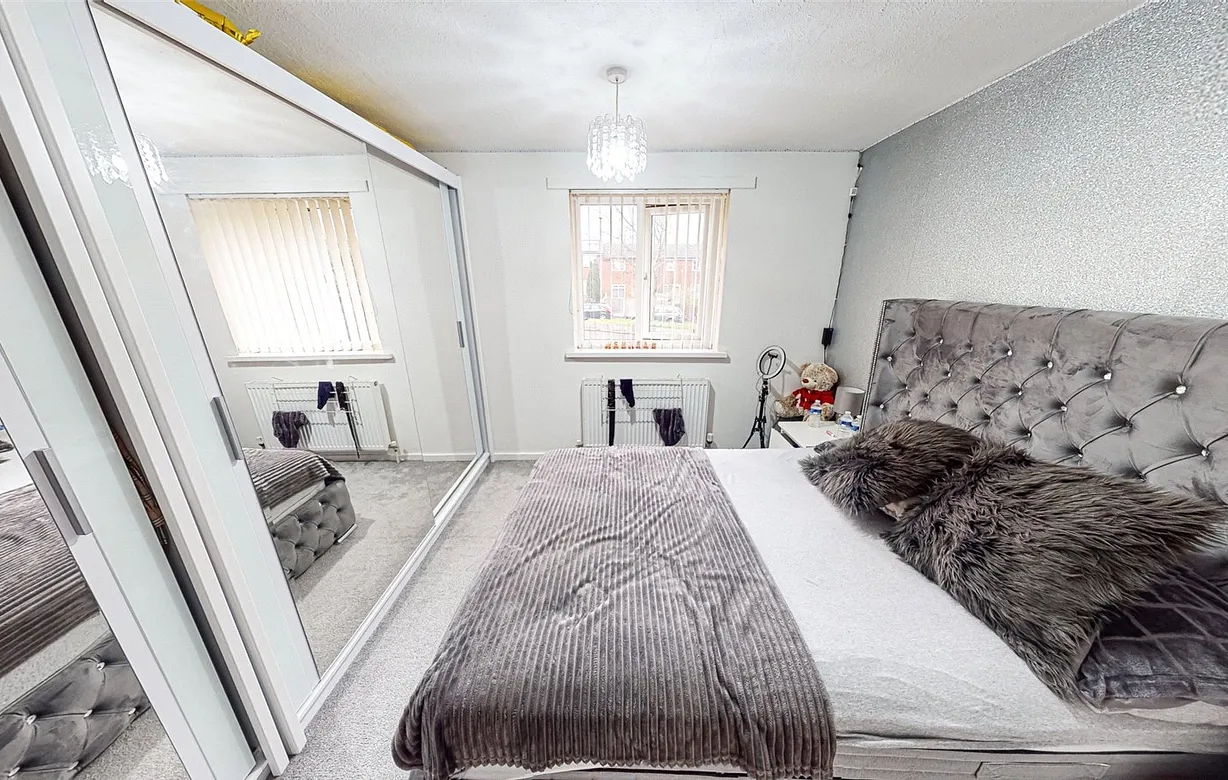 3 bedroom house for sale - Bentley Hurst