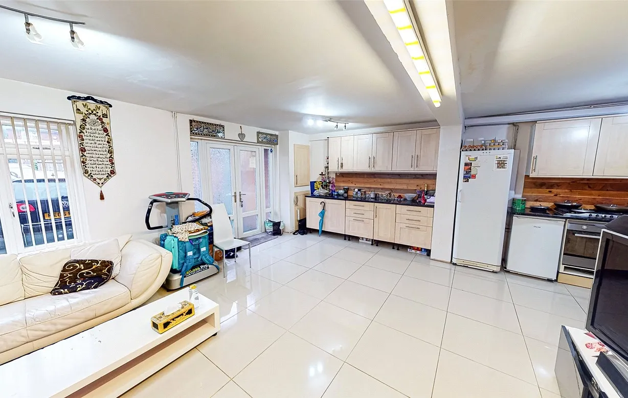 3 bedroom house for sale - Bentley Hurst