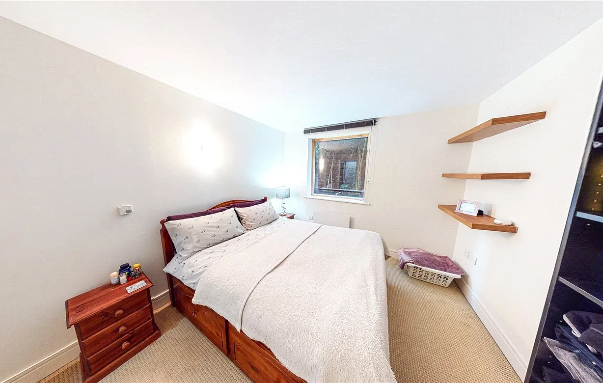 1 bedroom apartment to rent - Bentley Hurst