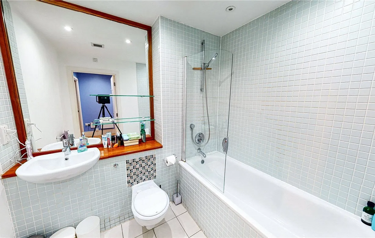 1 bedroom apartment to rent - Bentley Hurst