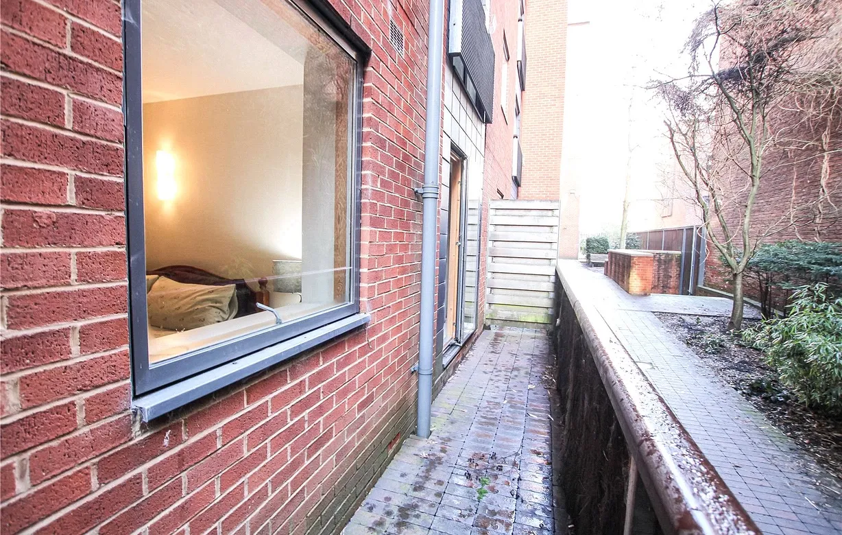 1 bedroom apartment to rent - Bentley Hurst