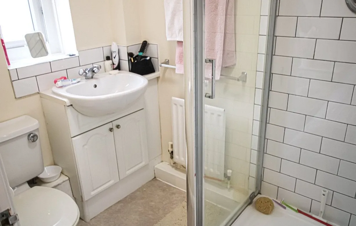 4 bedroom house to rent - Bentley Hurst