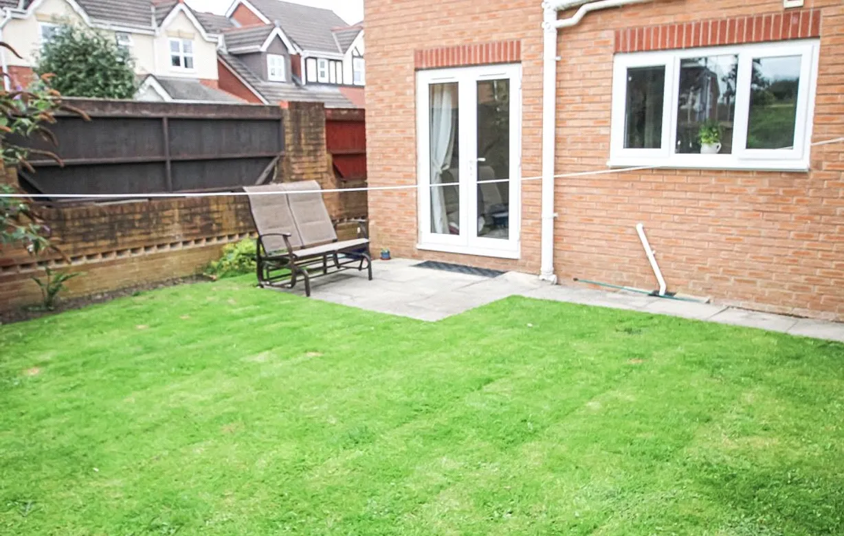 4 bedroom house to rent - Bentley Hurst