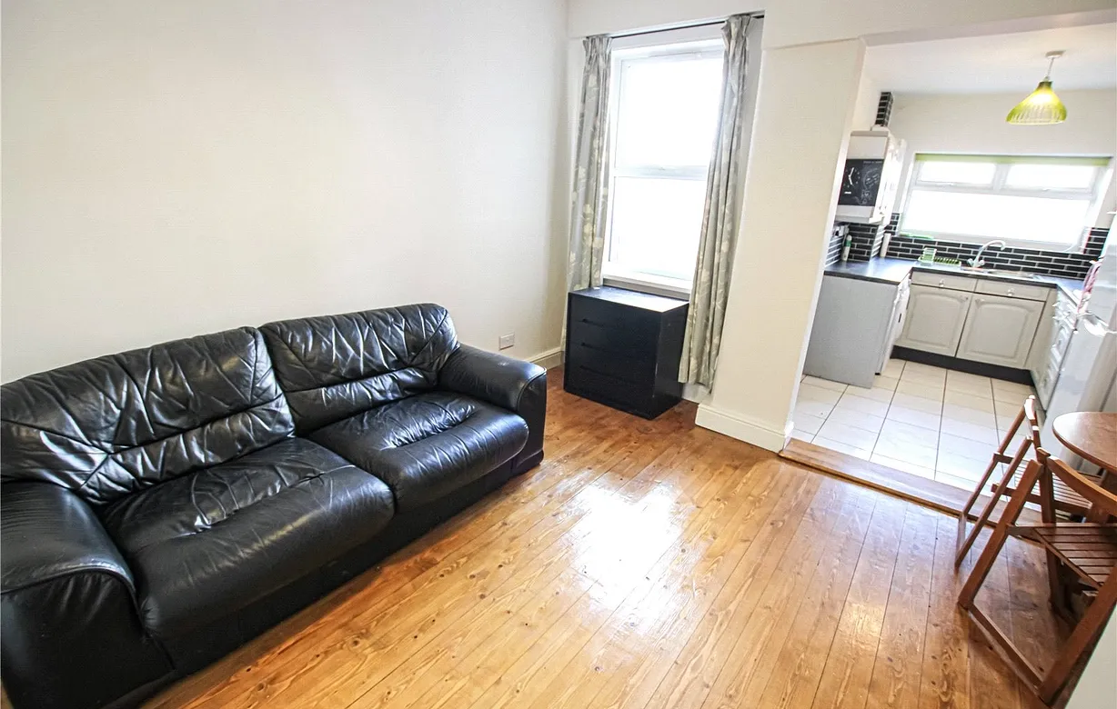 3 bedroom house to rent - Bentley Hurst