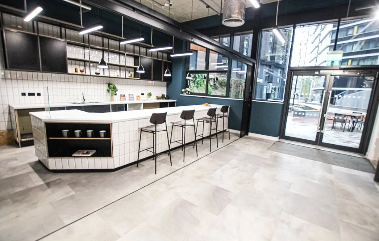 2 bedroom apartment to rent - Bentley Hurst