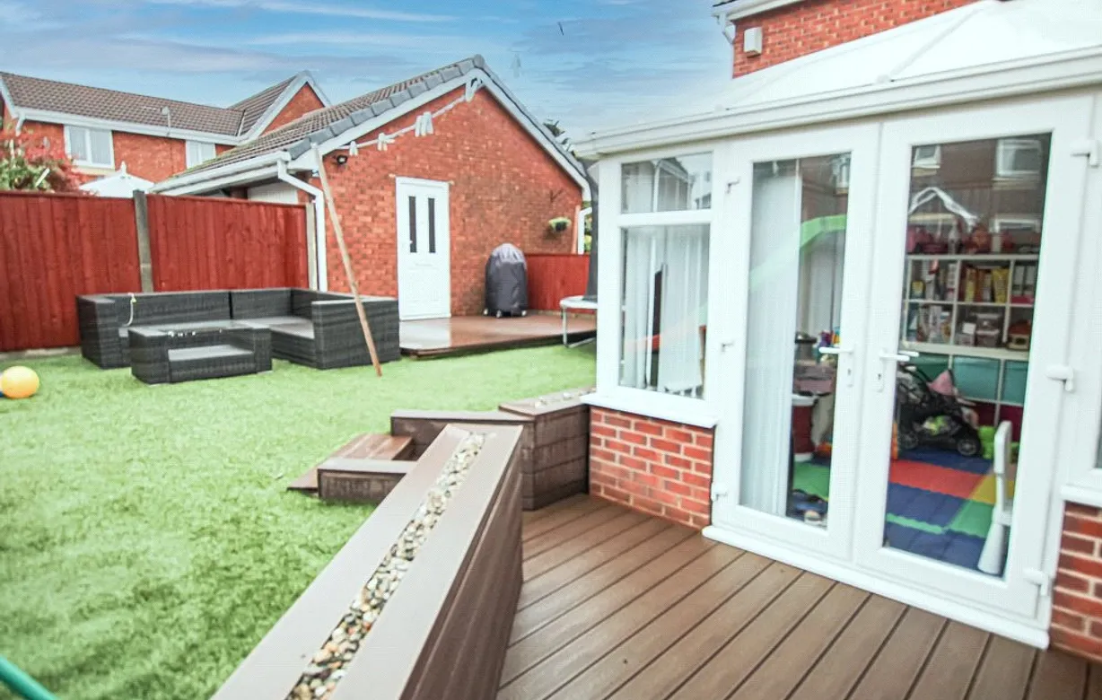 3 bedroom house for sale - Bentley Hurst