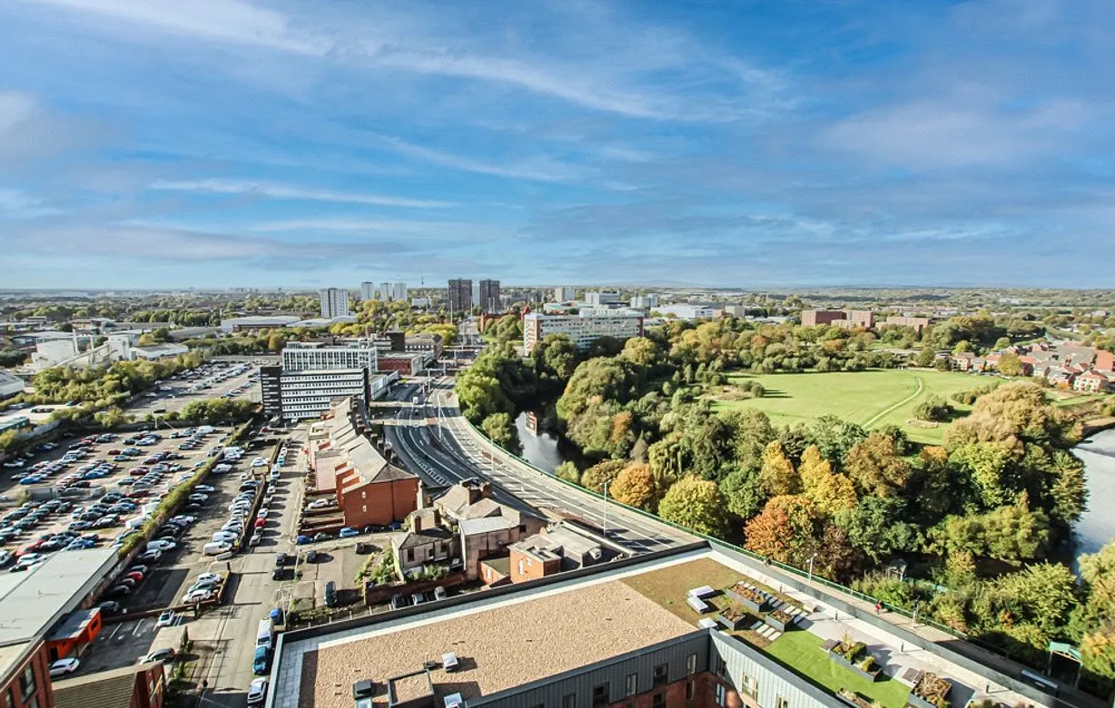 3 bedroom apartment for sale - Bentley Hurst