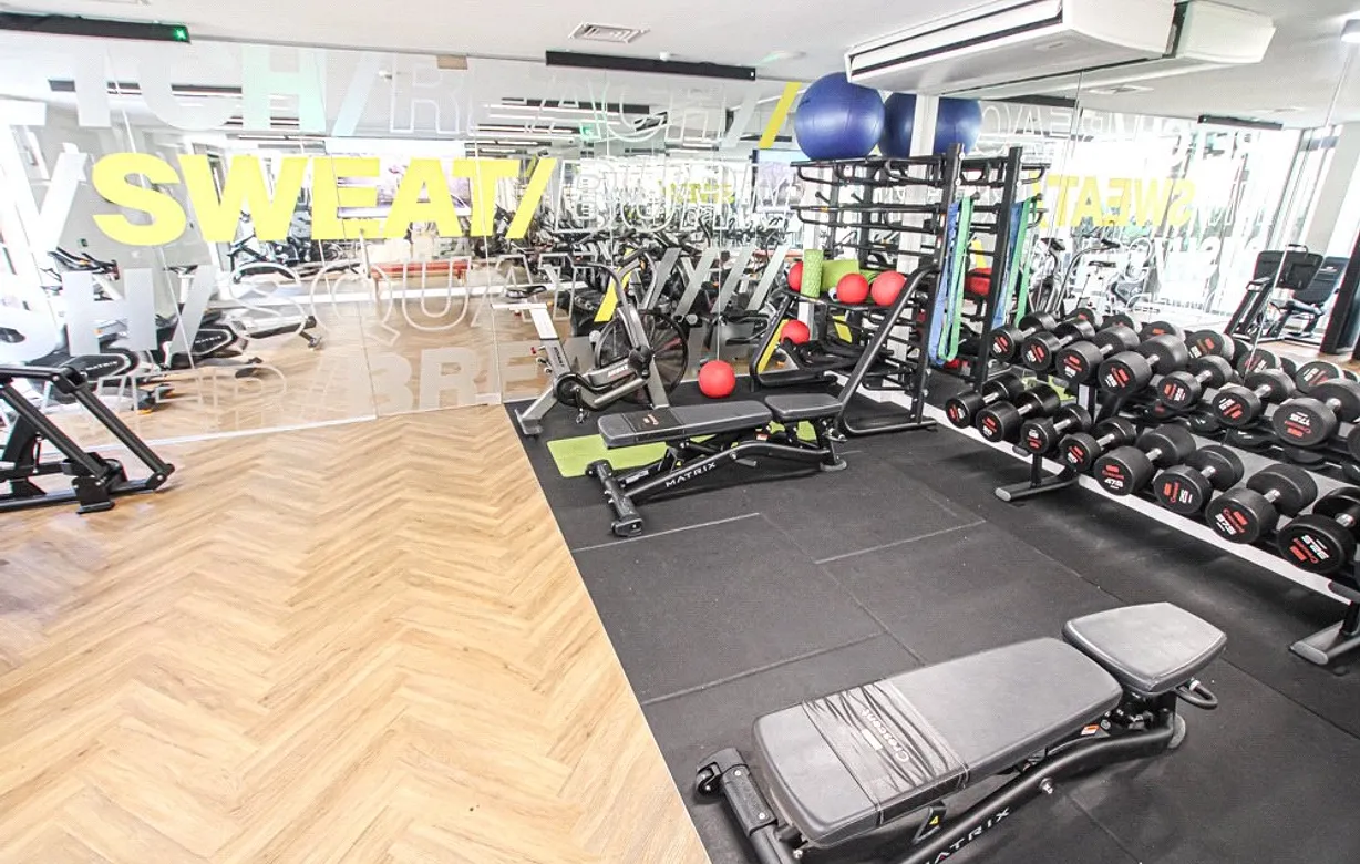 3 bedroom apartment for sale - Bentley Hurst