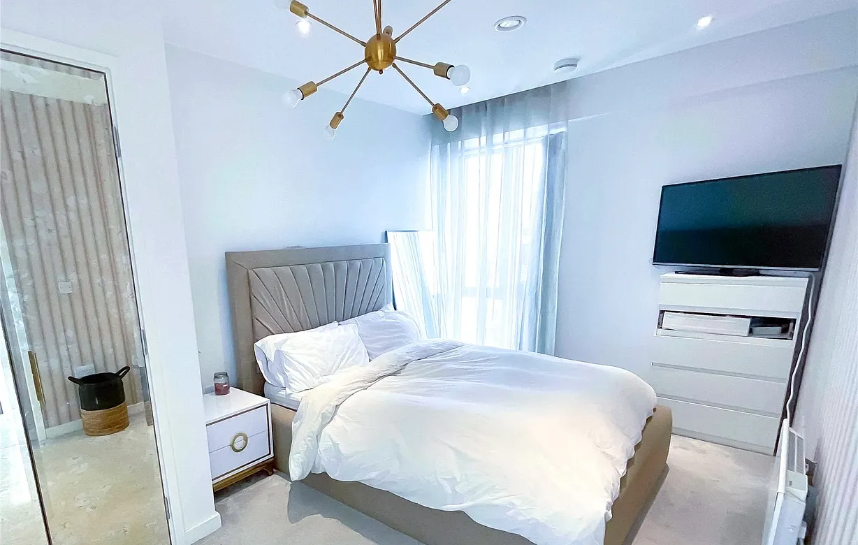 3 bedroom apartment for sale - Bentley Hurst