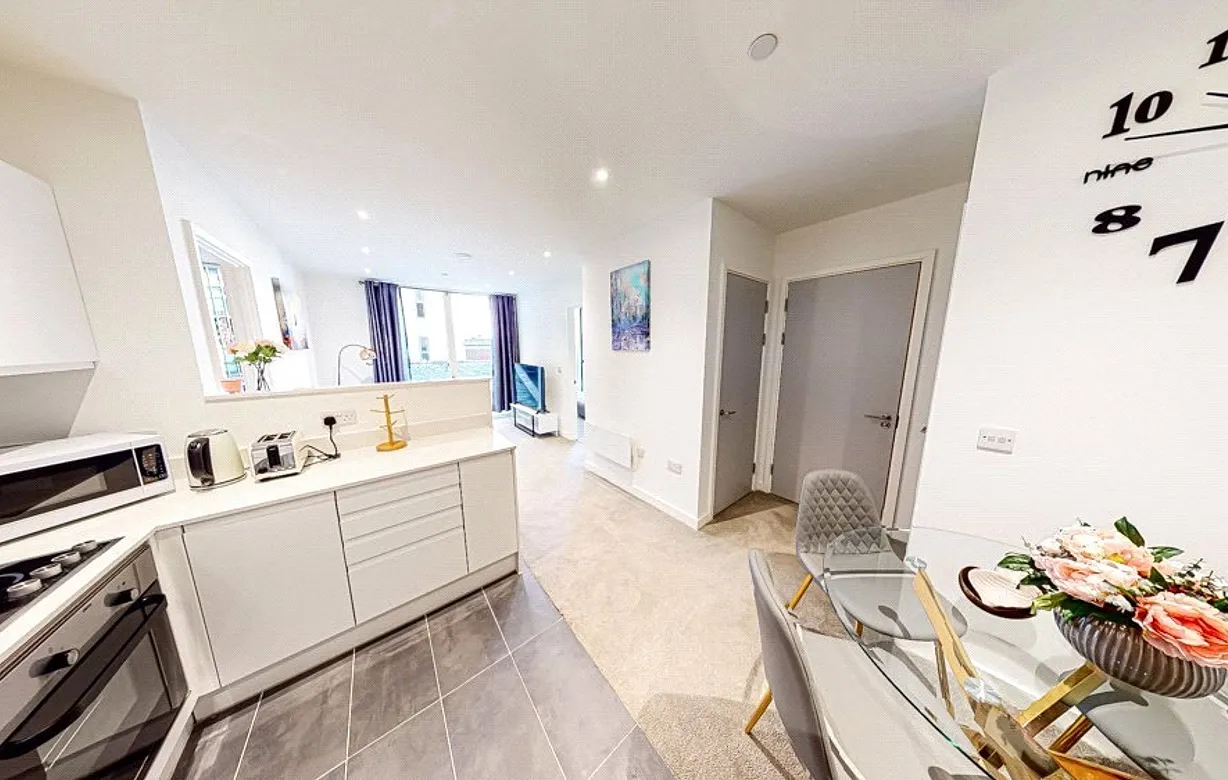 2 bedroom apartment to rent - Bentley Hurst