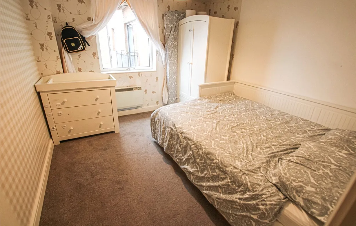2 bedroom apartment to rent - Bentley Hurst