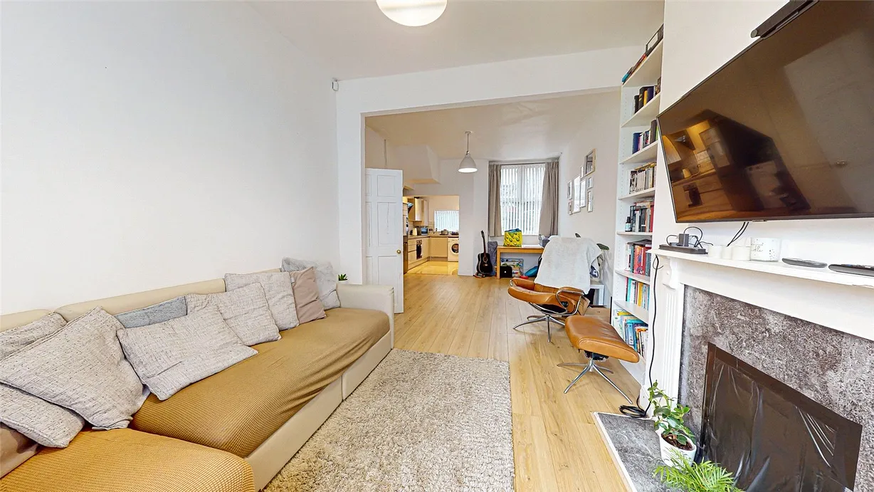 3 bedroom house for sale - Bentley Hurst