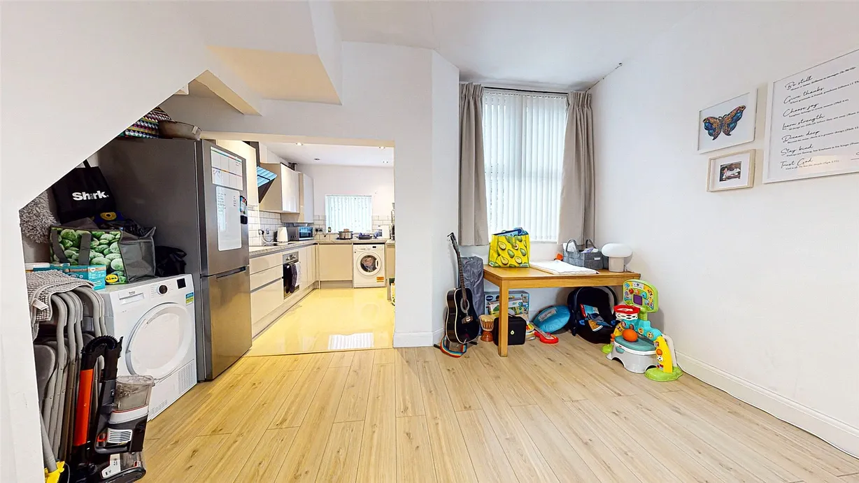 3 bedroom house for sale - Bentley Hurst