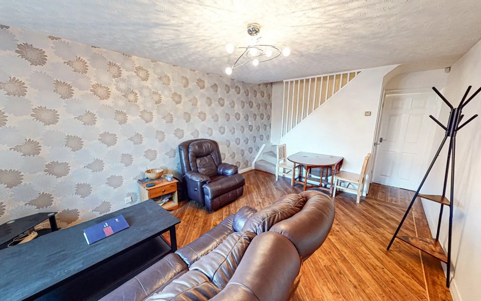 2 bedroom house for sale - Bentley Hurst