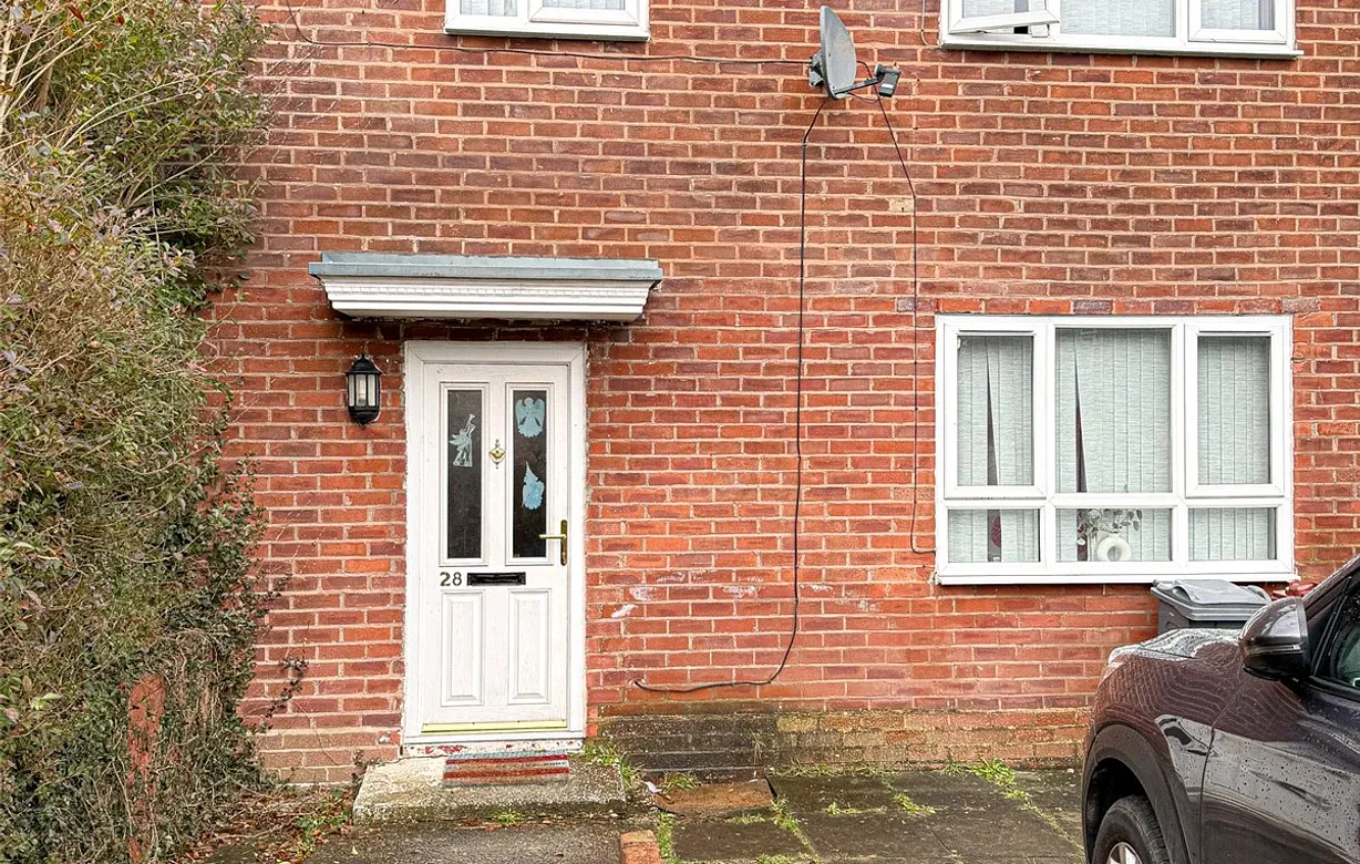 3 bedroom house for sale - Bentley Hurst