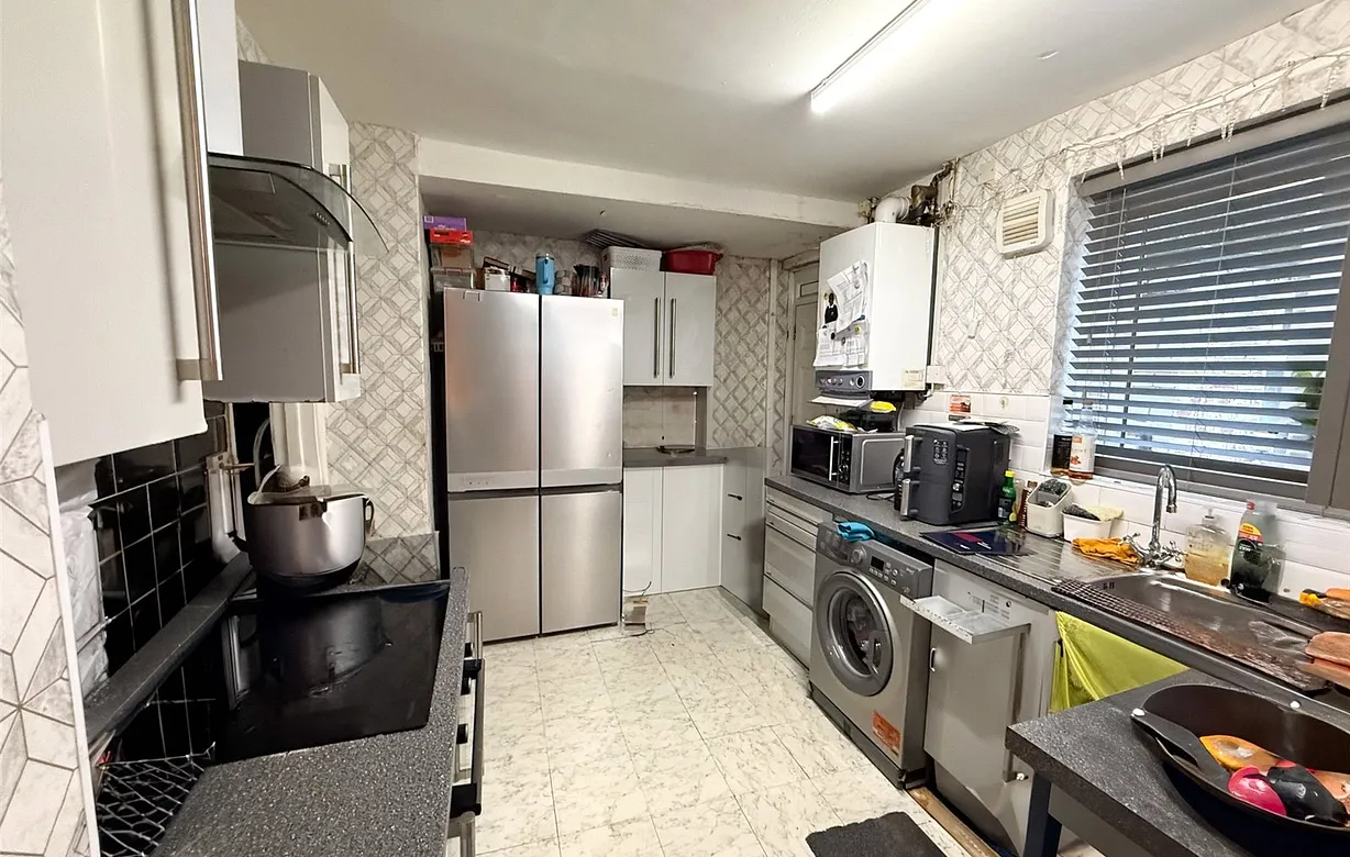 3 bedroom house for sale - Bentley Hurst