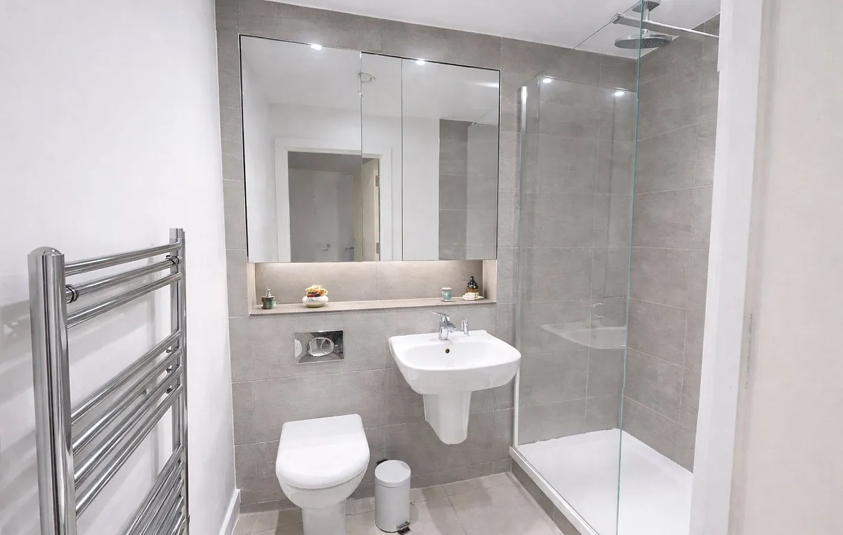 2 bedroom apartment for sale - Bentley Hurst