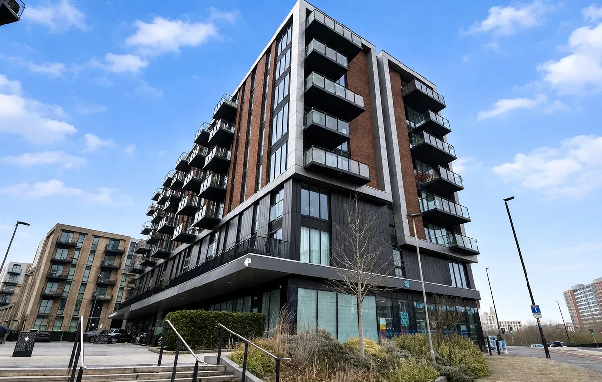 2 bedroom apartment for sale - Bentley Hurst