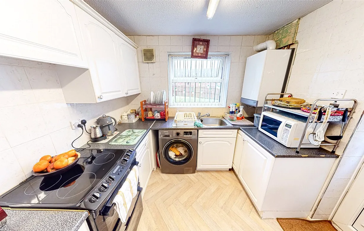 3 bedroom house for sale - Bentley Hurst