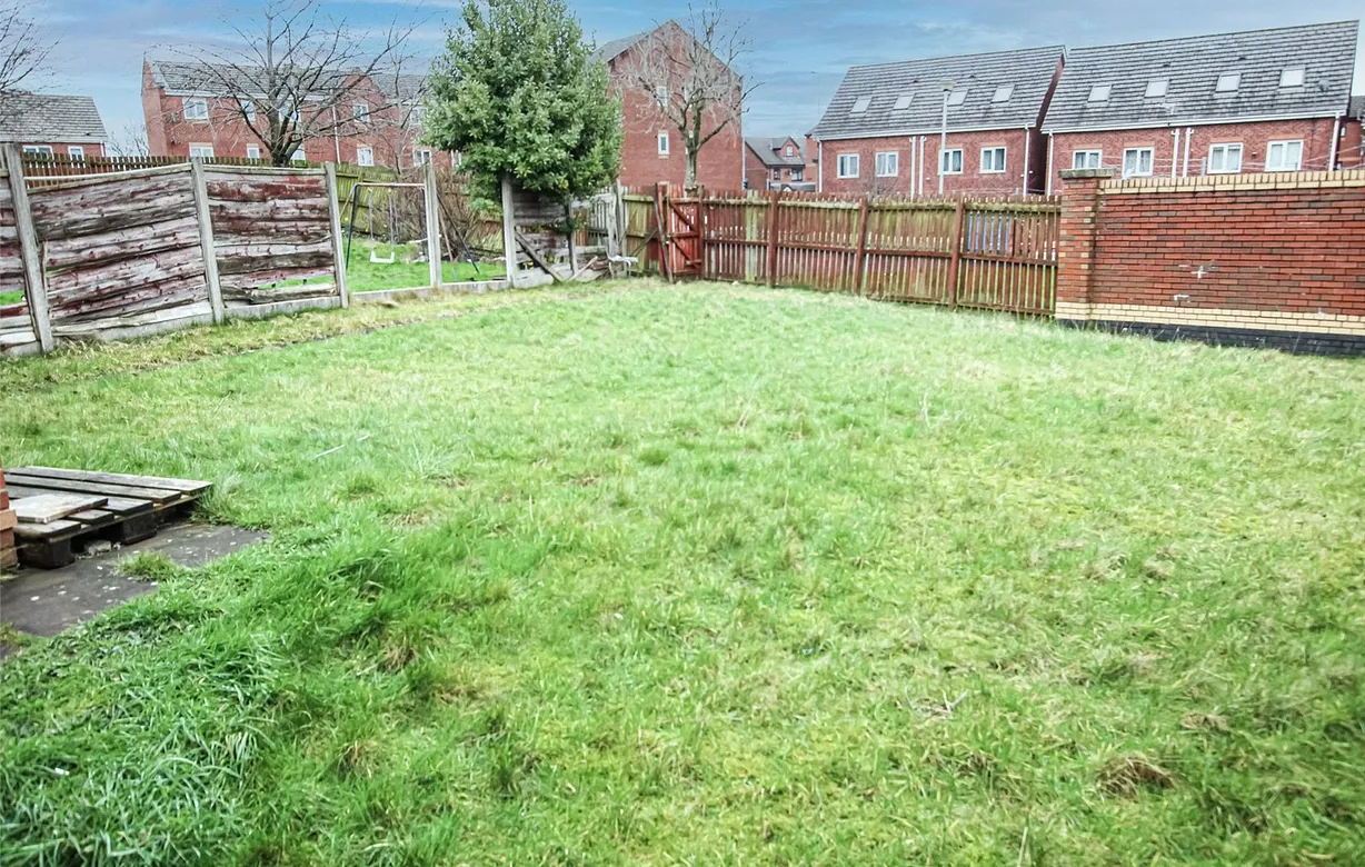 3 bedroom house for sale - Bentley Hurst