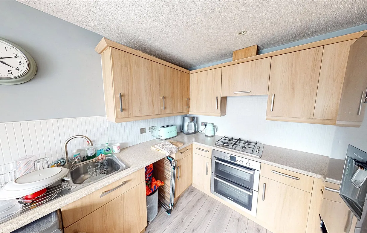 2 bedroom house for sale - Bentley Hurst