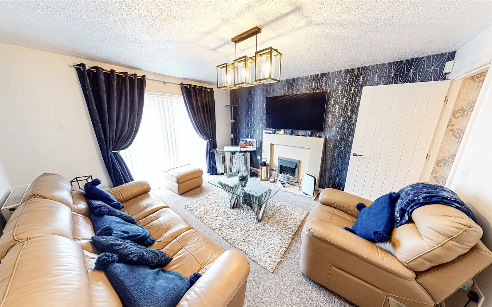 2 bedroom house for sale - Bentley Hurst