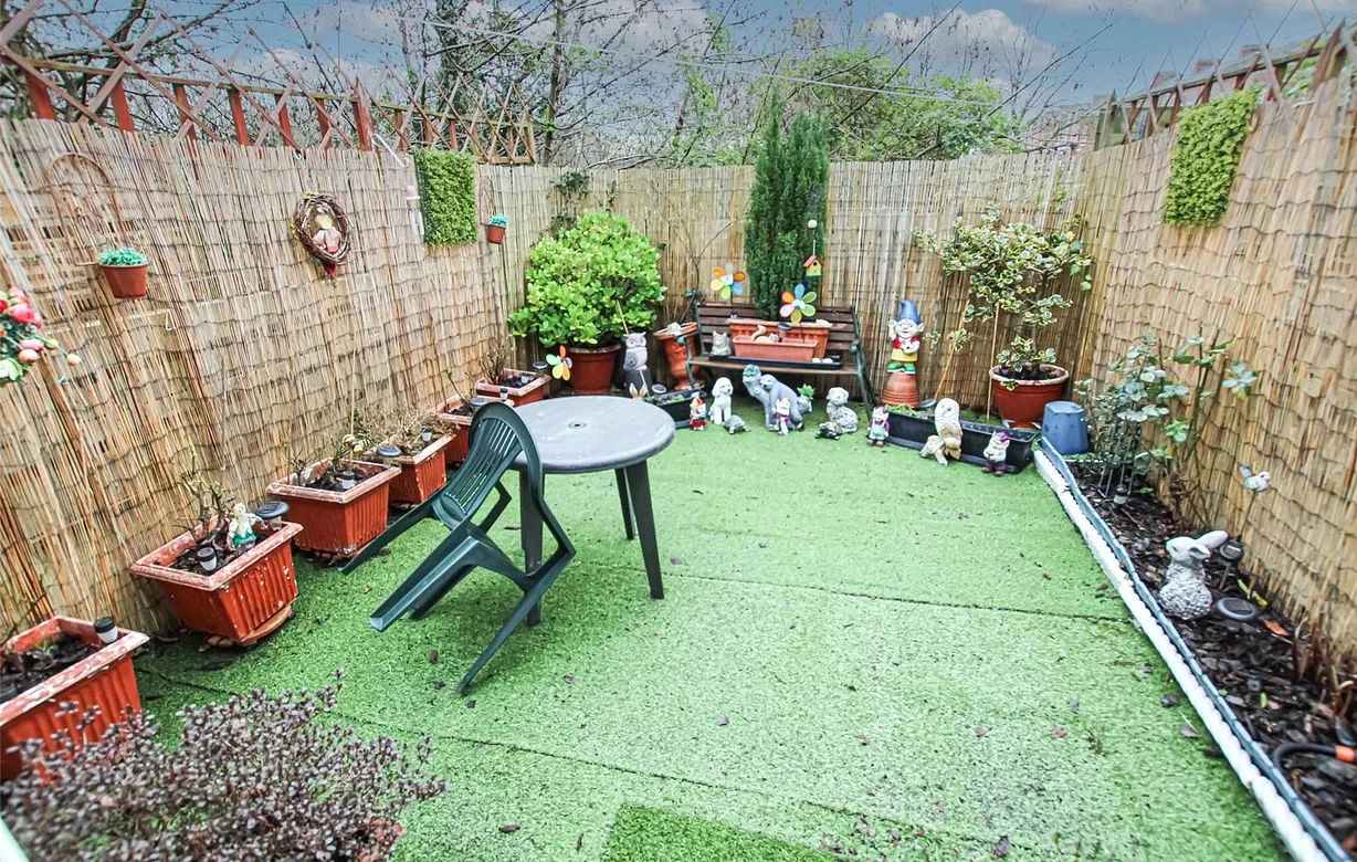 1 bedroom house for sale - Bentley Hurst