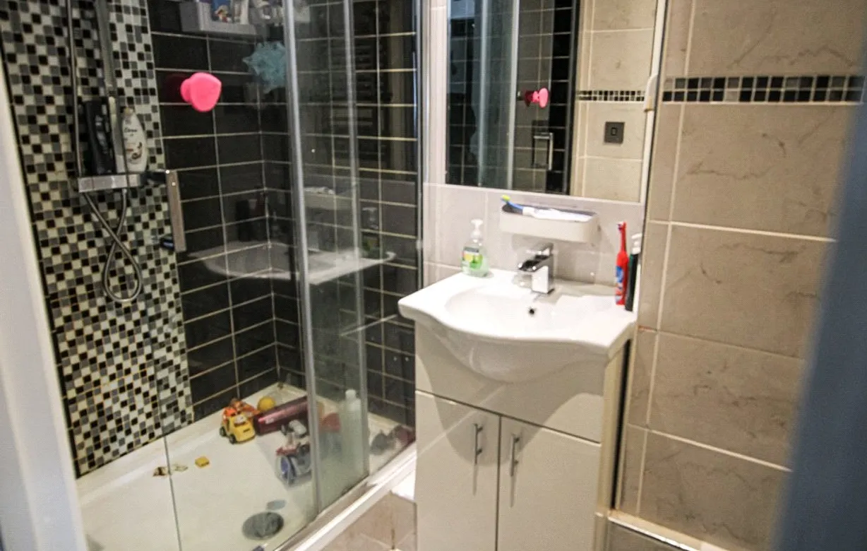 3 bedroom house for sale - Bentley Hurst