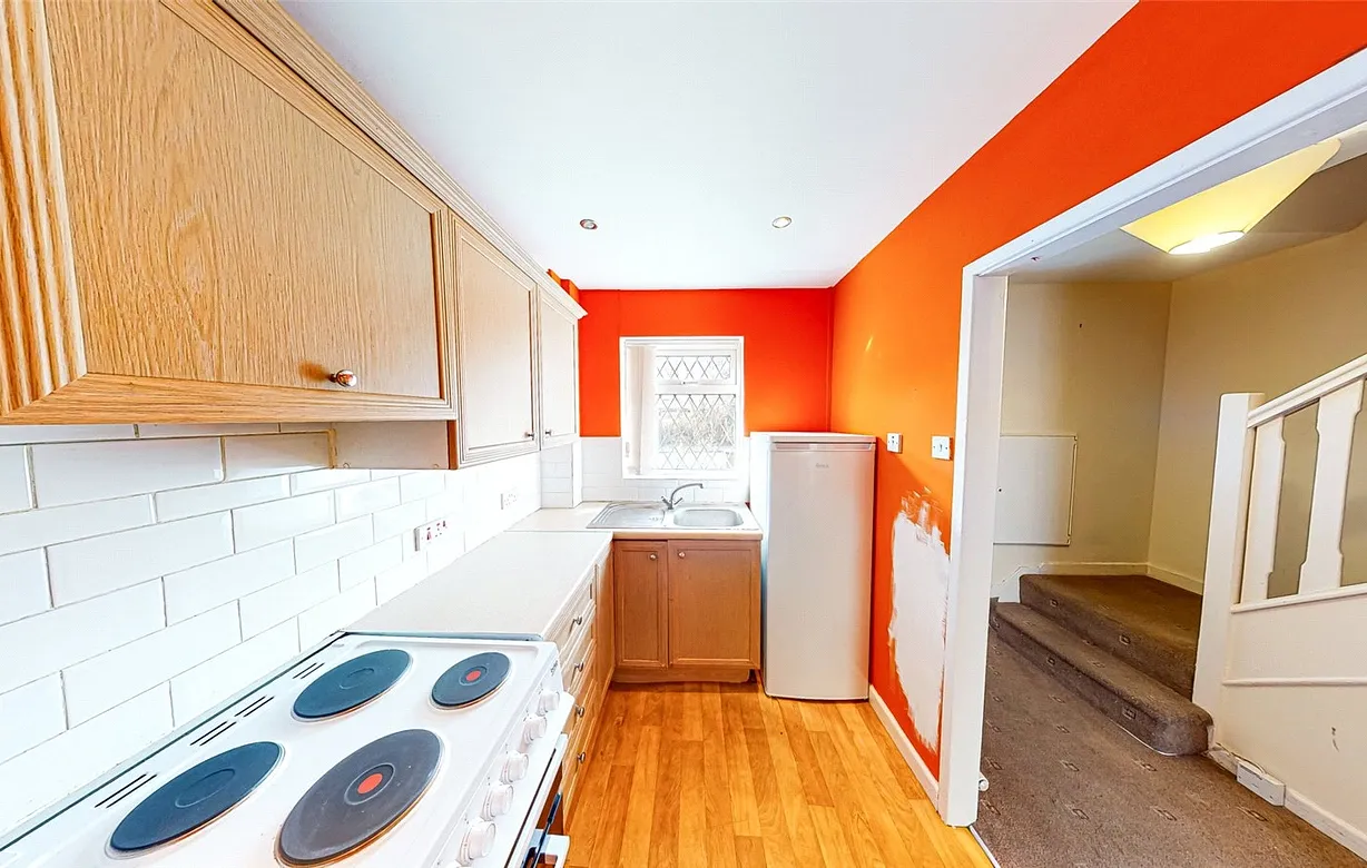 2 bedroom house for sale - Bentley Hurst