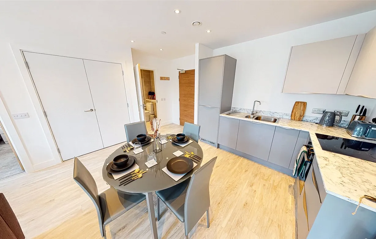 2 bedroom apartment to rent - Bentley Hurst
