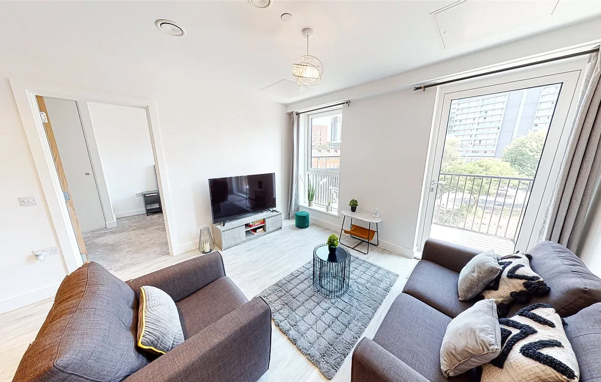 2 bedroom apartment to rent - Bentley Hurst