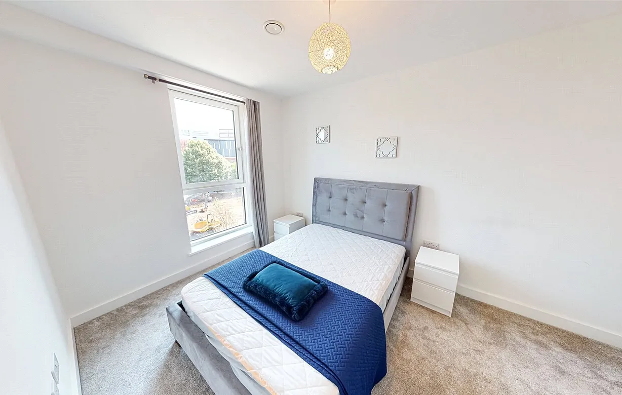 2 bedroom apartment to rent - Bentley Hurst