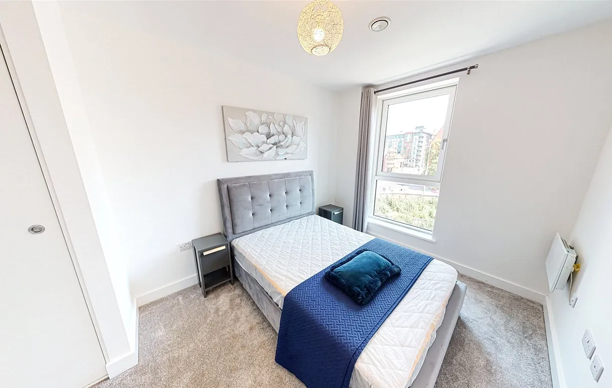 2 bedroom apartment to rent - Bentley Hurst