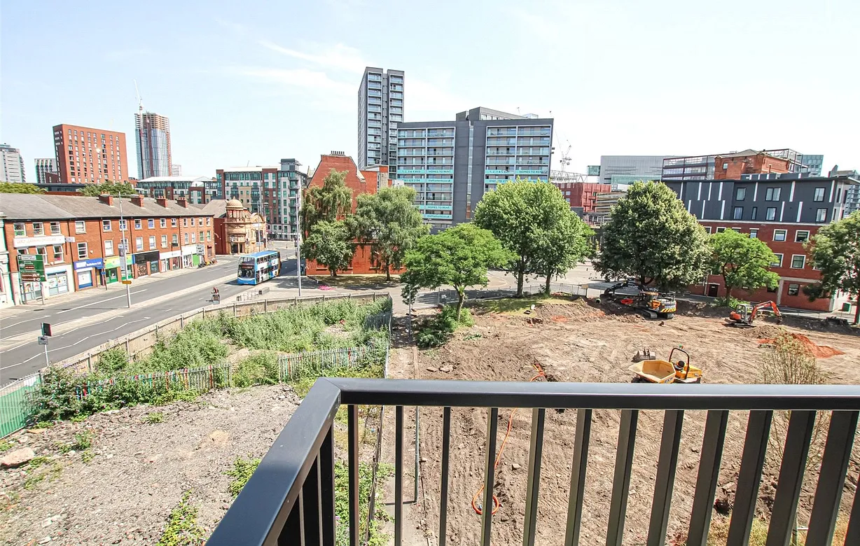 2 bedroom apartment to rent - Bentley Hurst