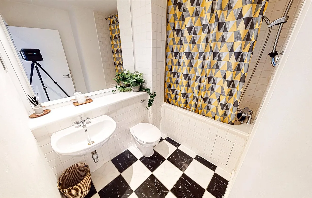 1 bedroom apartment for sale - Bentley Hurst