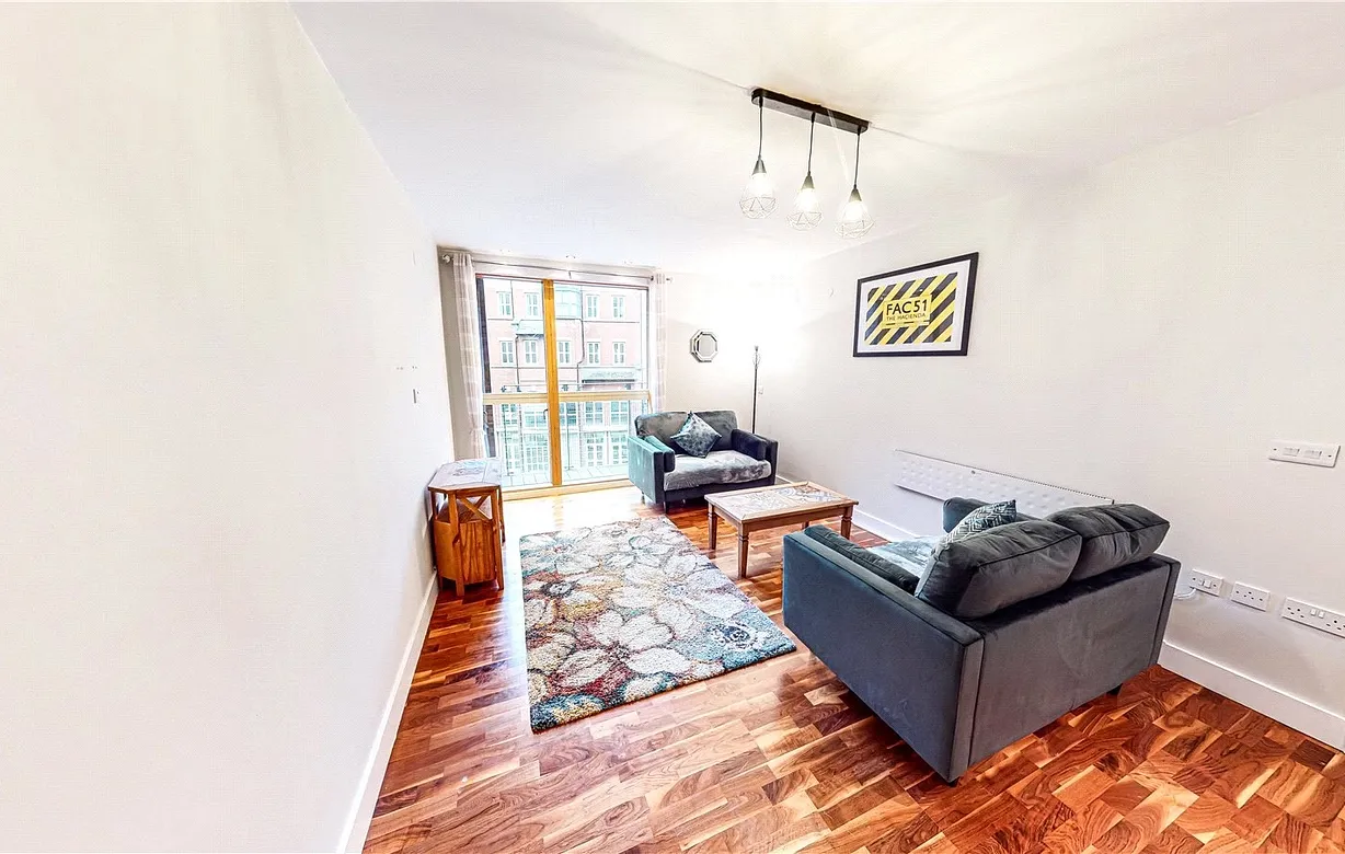 2 bedroom apartment to rent - Bentley Hurst