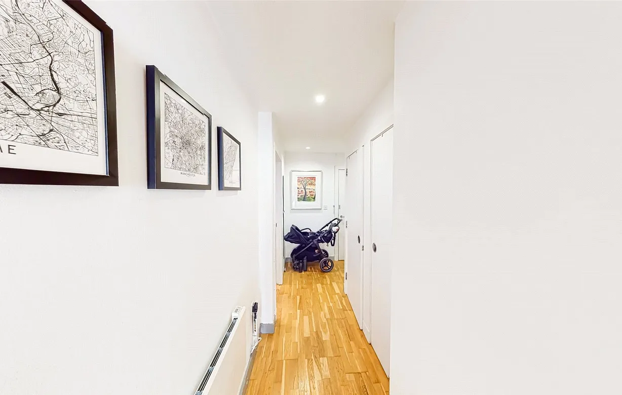 2 bedroom apartment to rent - Bentley Hurst