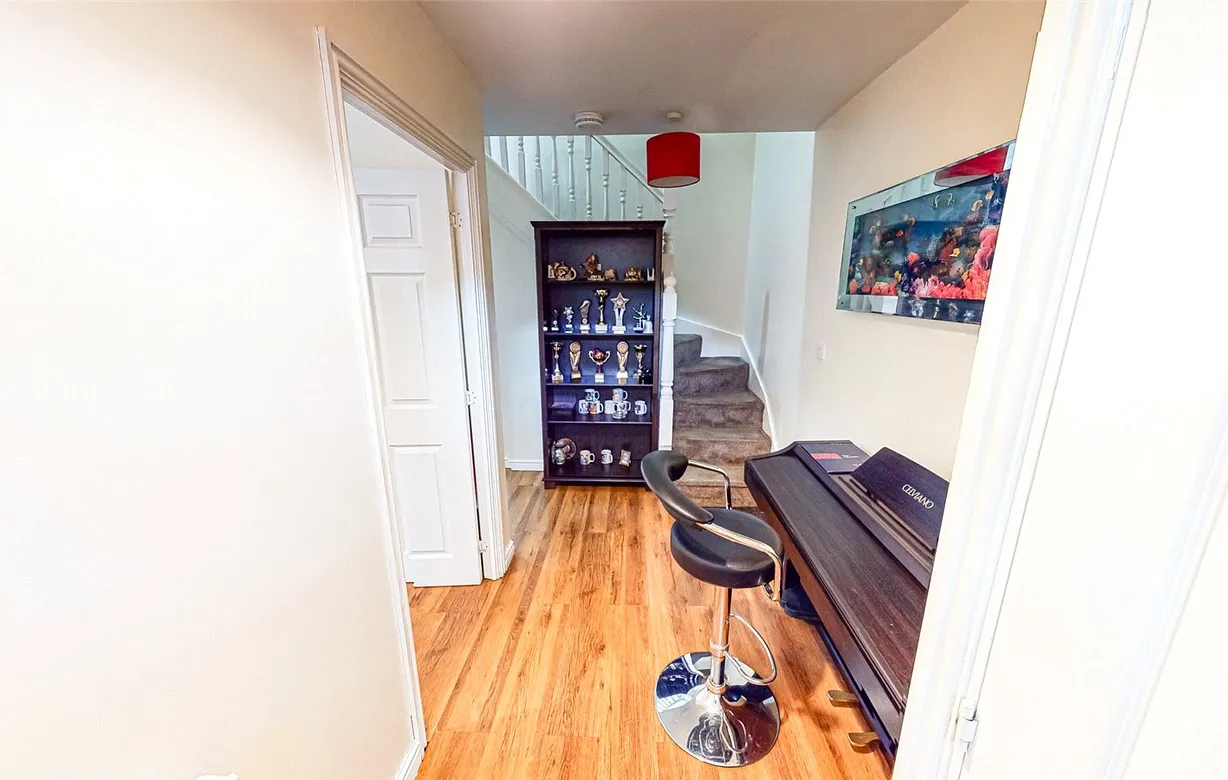 4 bedroom house for sale - Bentley Hurst