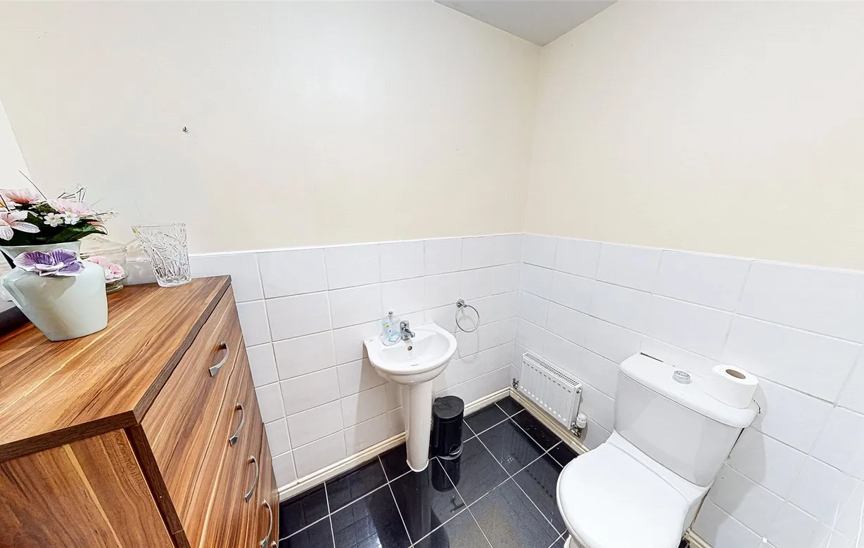 4 bedroom house for sale - Bentley Hurst