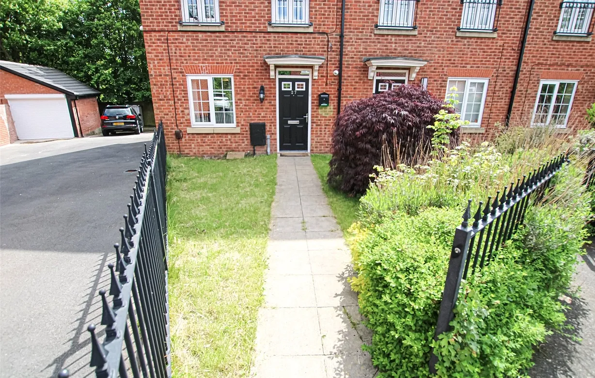 4 bedroom house for sale - Bentley Hurst