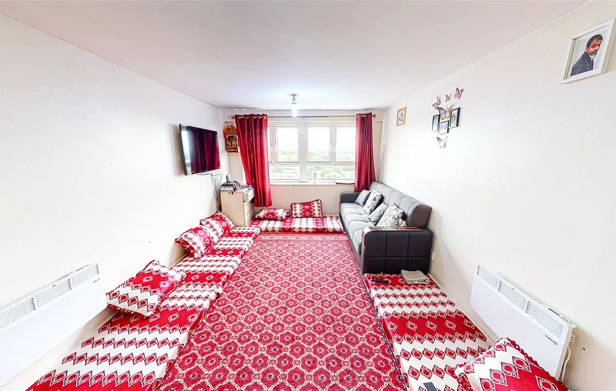 2 bedroom apartment for sale - Bentley Hurst