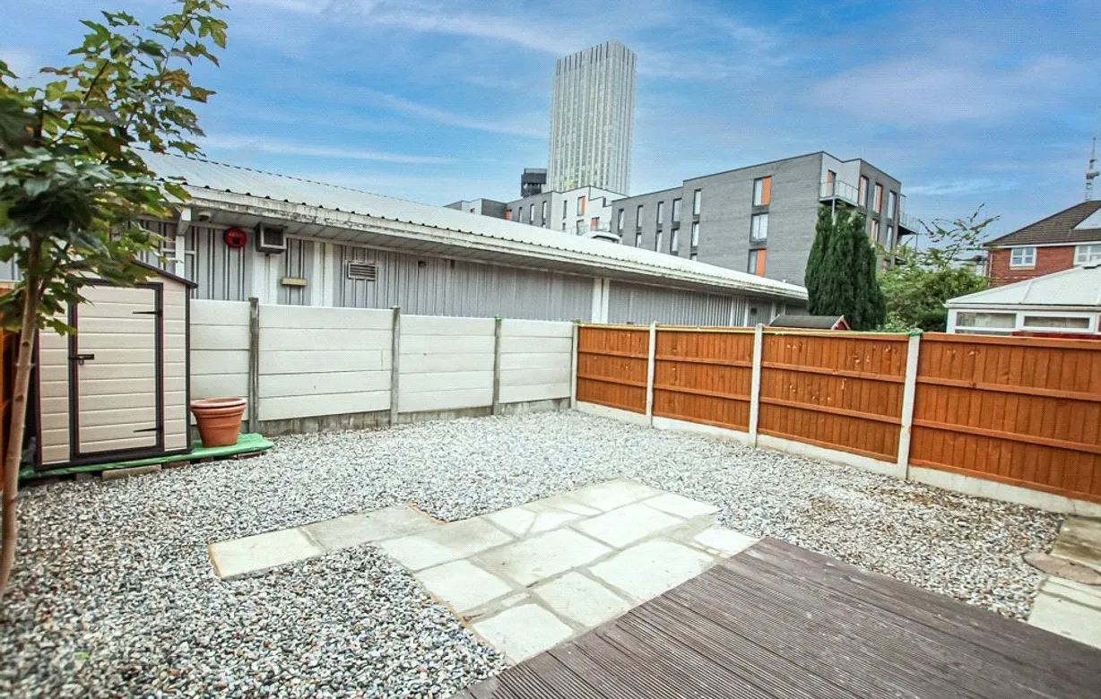 4 bedroom house to rent - Bentley Hurst