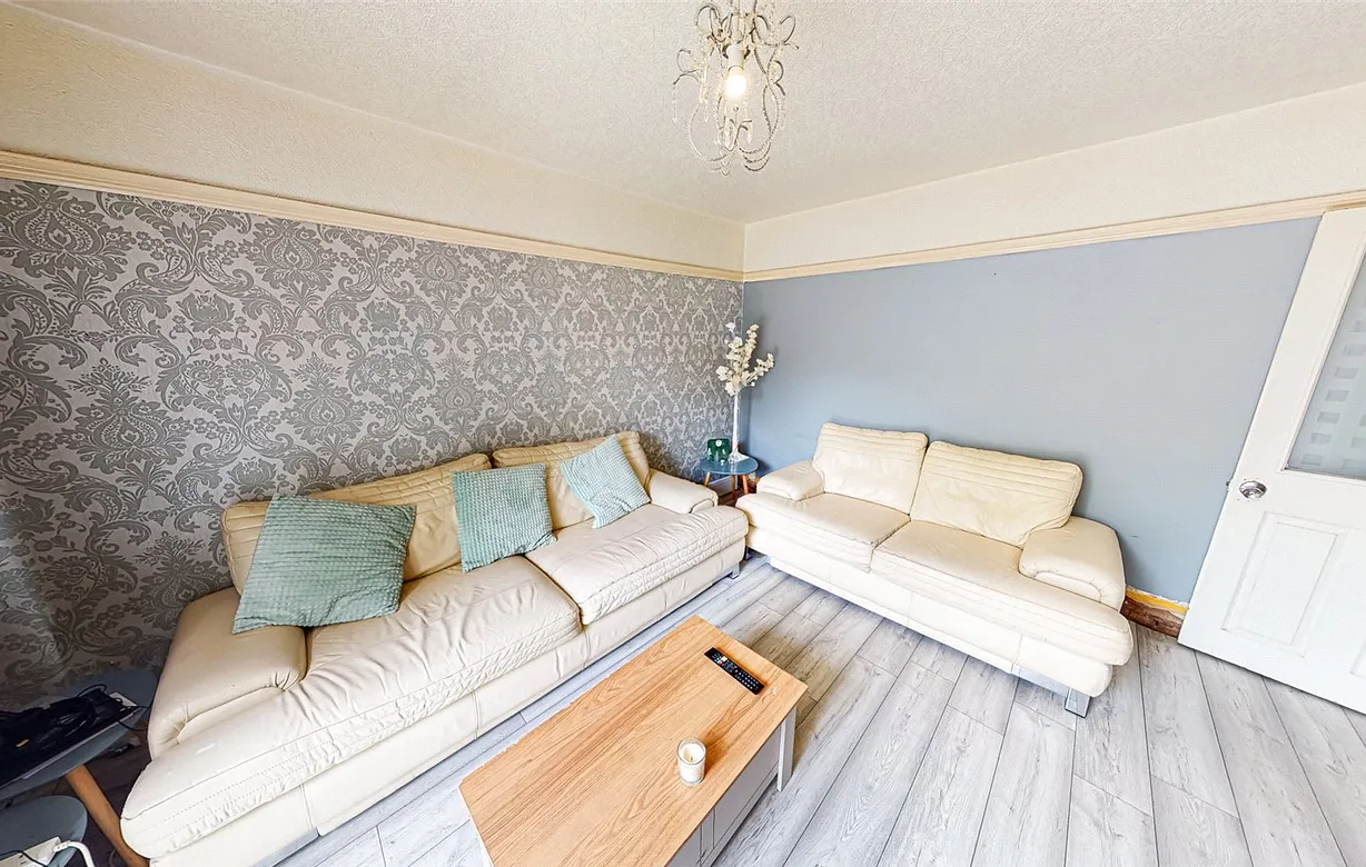 2 bedroom house for sale - Bentley Hurst